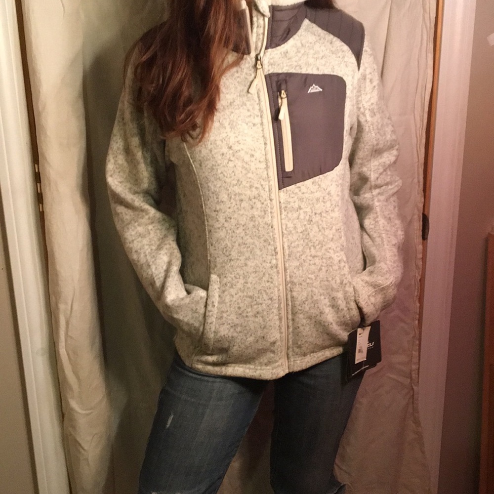White and grey marble zip up